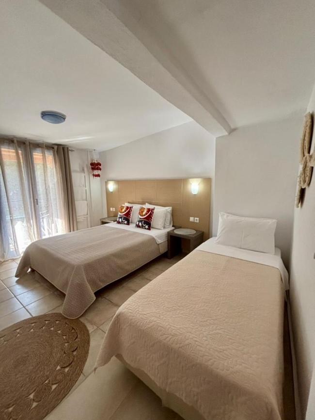 Bonsai Aparthotel Skiathos-stad Buitenkant foto